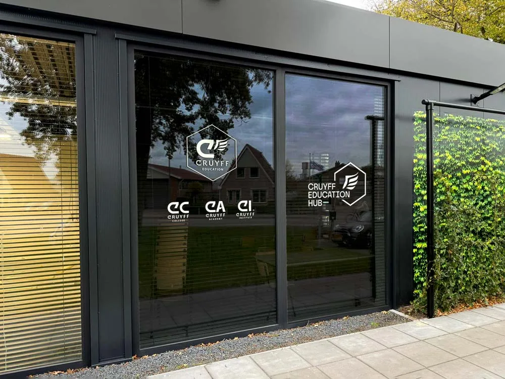 Nuevo Certificado Profesional en Marketing Deportivo y Gestión de Marca Semipresencial Heerenveen: formación estratégica para liderar el negocio del deporte