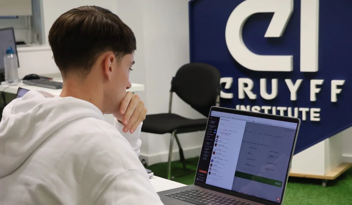Sportmanagement: hoe kies je de juiste specialisatie en opleiding voor jouw professionele profiel - Johan Cruyff Institute.