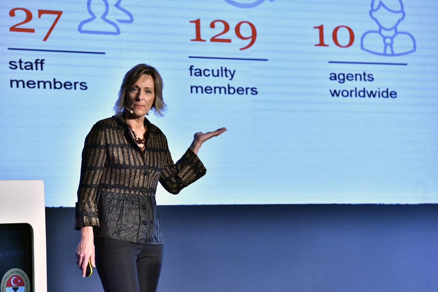 Johan Cruyff Institute receives the award as the 'Greatest Contributor in Football Education' at FIFEX