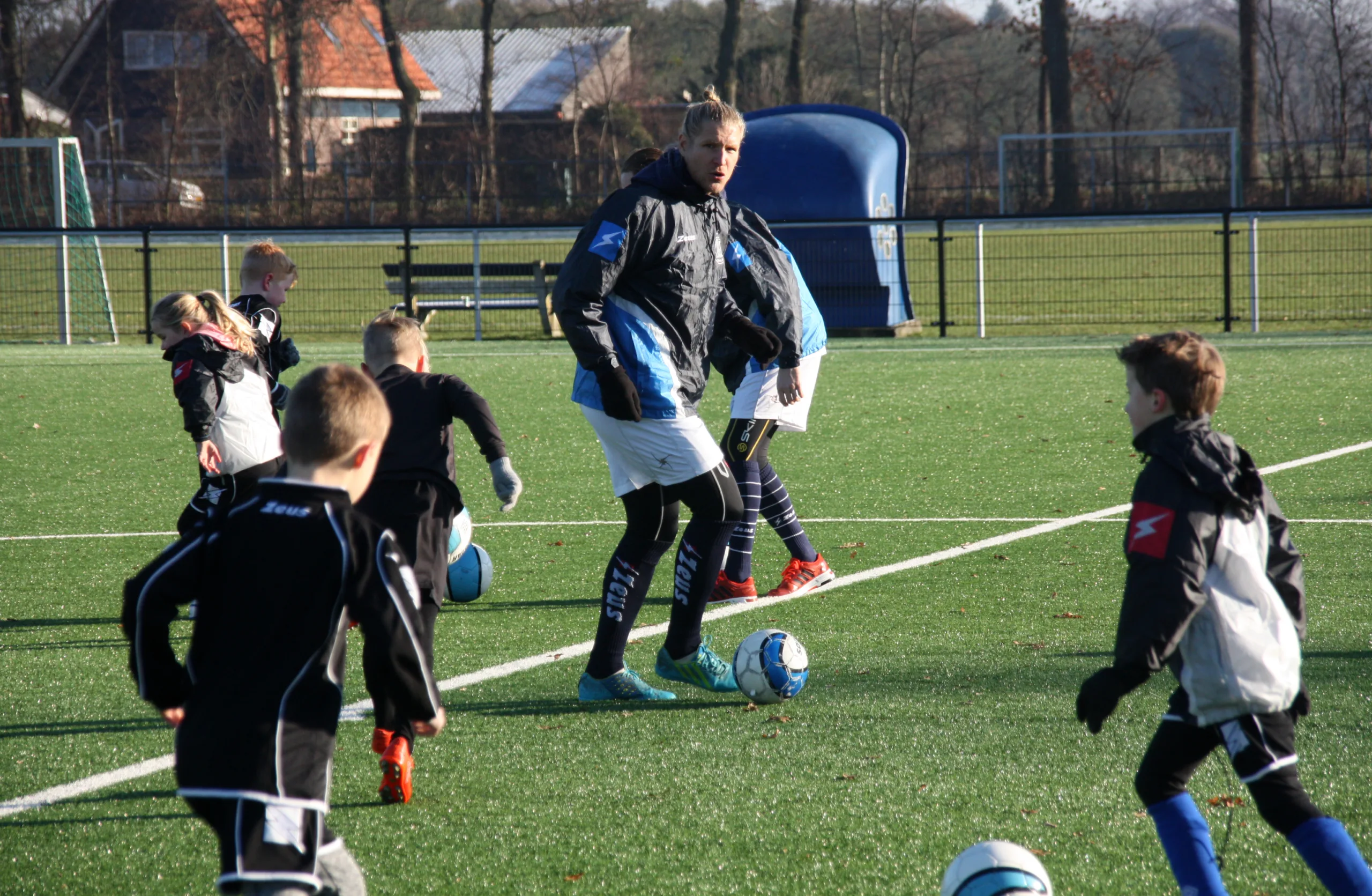 The case of Edwin van der Sar inspires a former Finnish footballer to dedicate himself to sport management - Johan Cruyff Institute