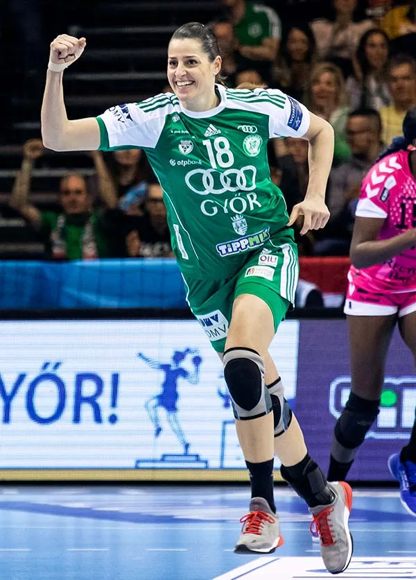 Eduarda Amorim: “Los deportistas formados debemos estar ahí para dar el toque humano a la industria del deporte”