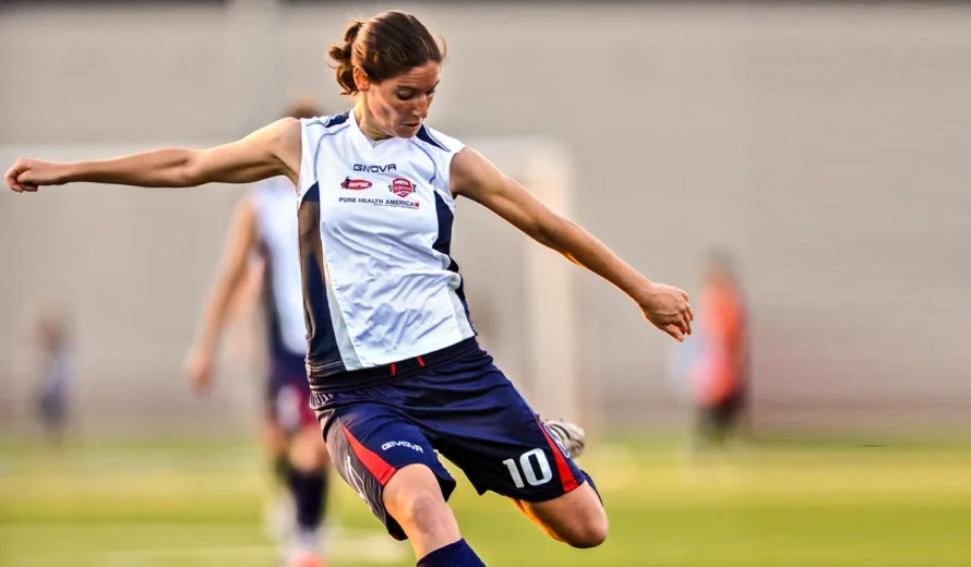 Alessandra Nencioni, determined to find herself a place in the sports industry