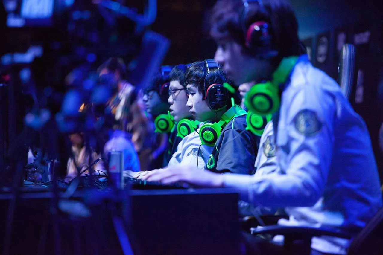 eSports: Sport or Business? - Johan Cruyff Institute